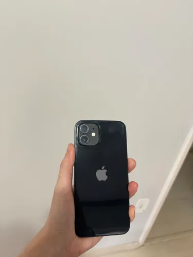 IPHONE 12