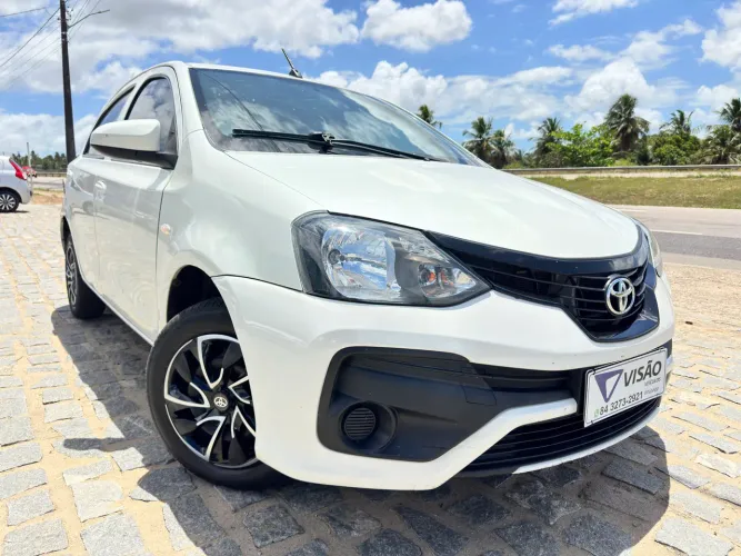 Toyota Etios X 1.3 Flex 16V 5P Mec. 2019