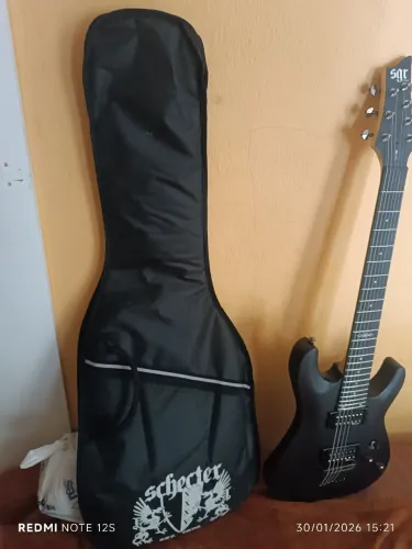 Guitarra SGR by Schecter - COM NOTA FISCAL - 7 Cordas - Preta Fosca + Bag Original 