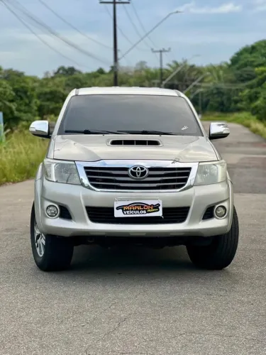 Toyota Hilux CD SRV D4-d 4X4 3.0 TDI Diesel AUT 2015