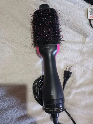 Vendo Escova Secadora Britânia Soft BEC02 1200W