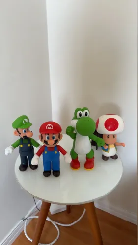 Kit bonecos Mario Bros colecionáveis usados