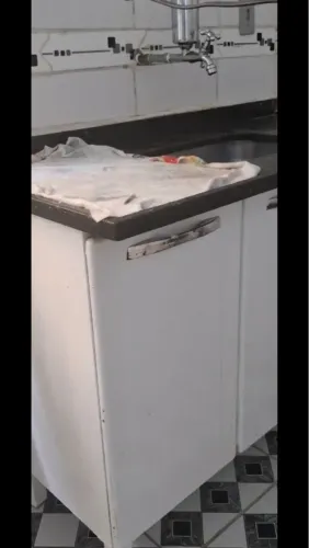 alugo casa em cordovil