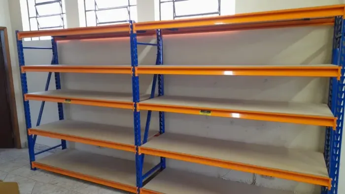 Semi Palete Sob Medida - Estrutura Industrial para Galpão - Curitiba
