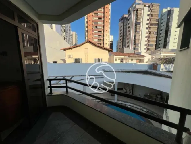 Casa à venda na Mata da Praia em Vitória/ES é nas Imobiliárias Itamar Imóveis