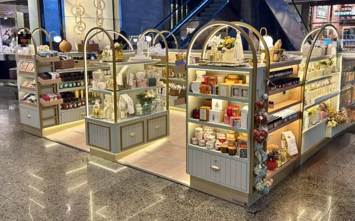 Vaga vendedora shopping Rio Design Barra