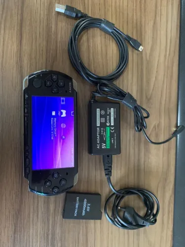 PSP 3001 Desbloqueado + 8GB + 2 Baterias + Carregador