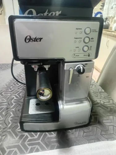 cafeteira oster prima latte II