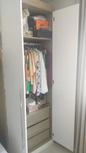 ARMARIO DE QUARTO EM MODULO  EXELENTE ESTADO. 21. *