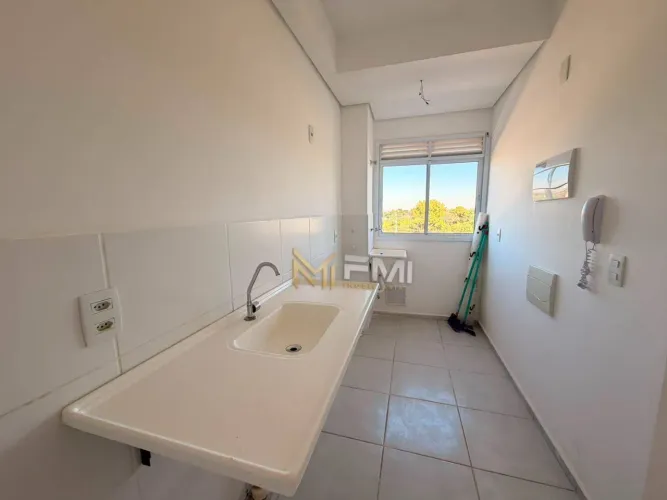 Apartamento com 2 dormitórios à venda, 42 m² por R$ 220.000,00 - Jardim Amanda I - Monte M