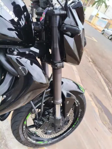 Kawasaki Z750 2011 