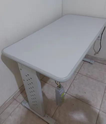 Mesa de Escritório com extensão.