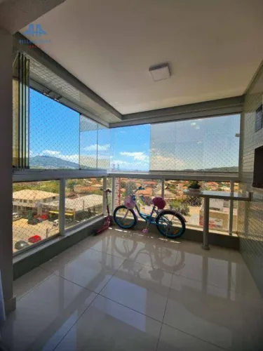 Apartamento com 3 dormitórios para alugar, 89 m² por R$ 8.040,00/mês - Córrego Grande - Fl