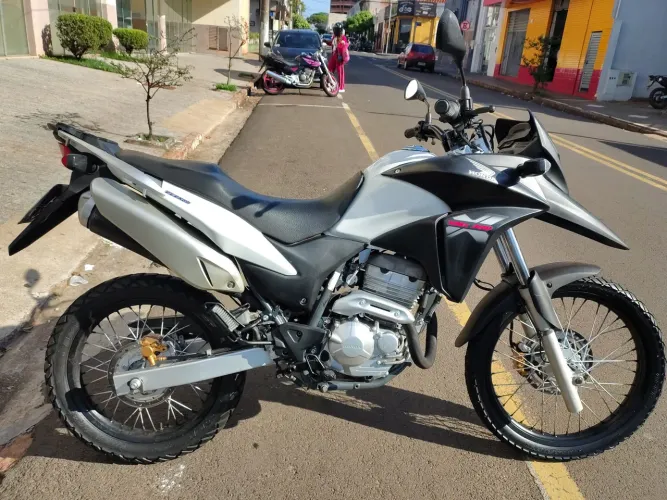 XRE 300