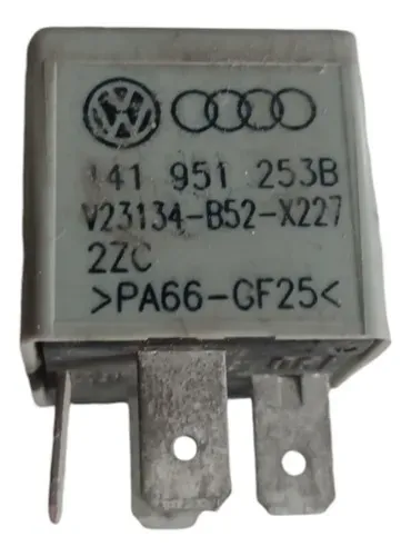 Relê Auxiliar Injeção Buzina Bomba Audi A3 Vw Golf 01 A 2004 12