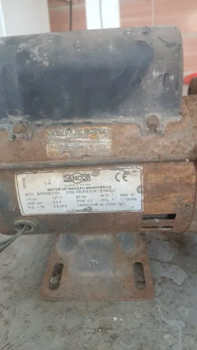 Bomba de água funcionando normal