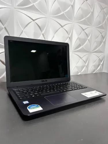 Notebook Asus I3-7020U + HD Graphics 620 + 4GB | Montado, Windows, NF e Garantia