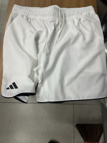 Bermuda adidas