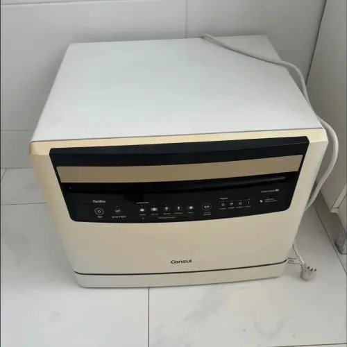 Lava louça. 6 serviços