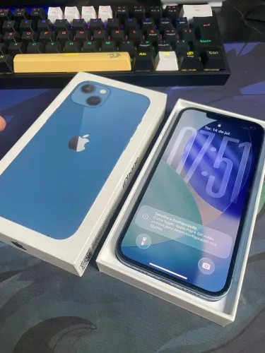 iPhone 13 - 128gb