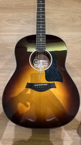 Taylor 215e SB- Plus 50° anniversary 