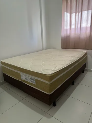 Cama Box casal - molas ensacadas