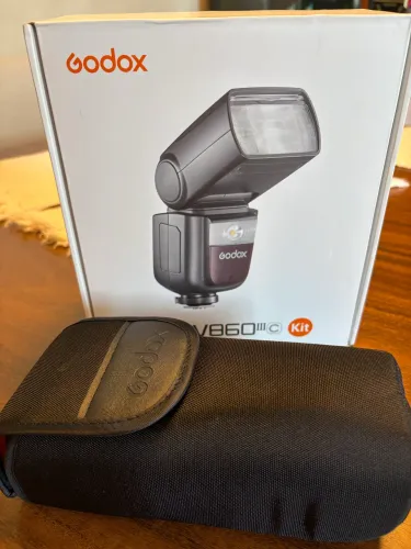 Flash Godox à Bateria V860 III Luz de Modelagem