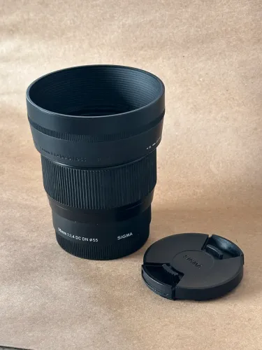 Sigma 56mm Sony