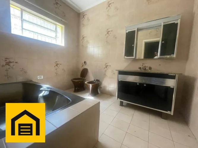 Casa com 3 dormitórios para alugar, 160 m² por R$ 3.900,00/mês - Vila Dirce - Mauá/SP