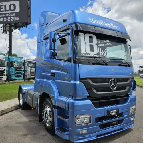 Mercedes Benz Axor 2041 4x2 Ano 18 Teto Alto Automático Mola Roda de Alumínio e pneu novos