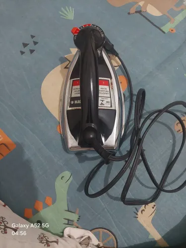 Ferro de passar roupa Black & Decker