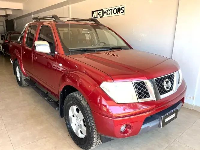 Nissan Frontier LE CD 4X4 2.5 TB Diesel Aut. 2010