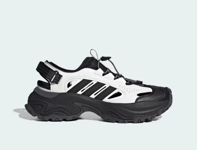 Tênis adidas 43