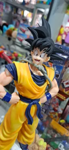 Goku Dragon Ball Z 1/6 - Estatueta Colecionável em PVC | Alta Qualidade