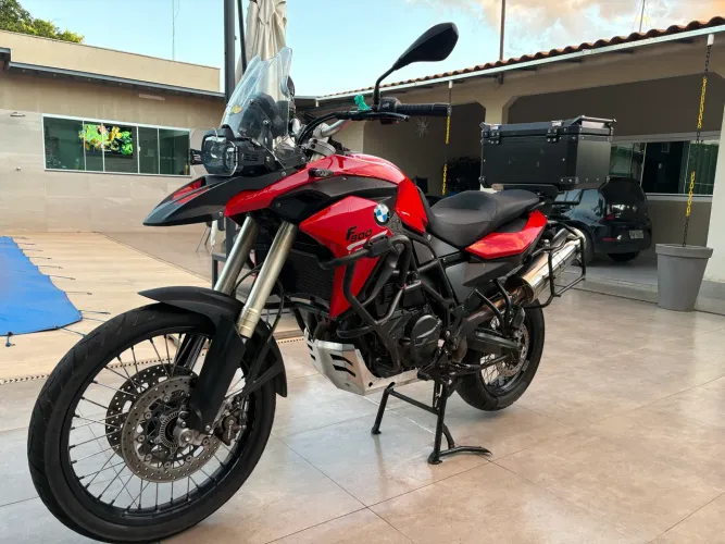 F 800gs 2015 com diversos acessórios 