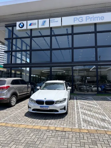 BMW 320I A Modern/sport TB 2.0/a.flex 16V 4P 2022