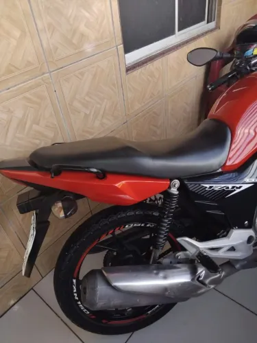 Fan 160, único dono, super cuidada.