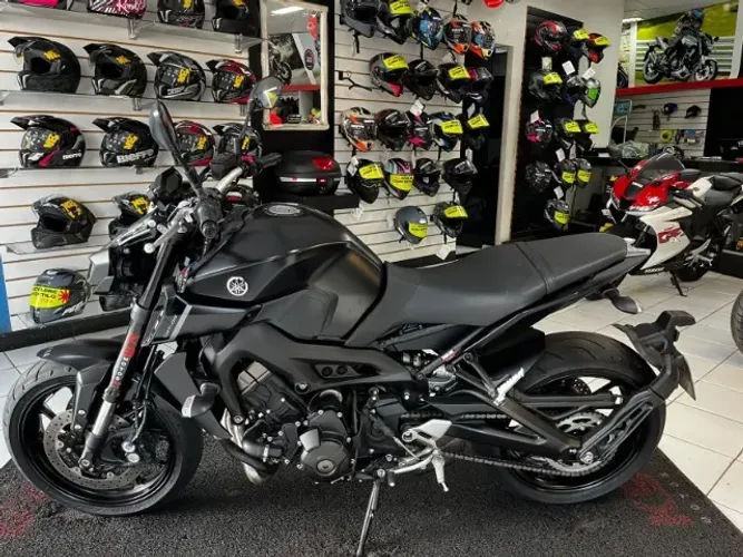 YAMAHA MT09 EDIÇÃO LIMITADA 2024