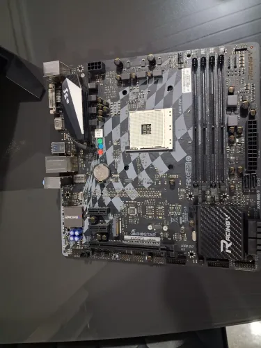 Placa mãe Biostar Racing X370GT3 versão 3.0