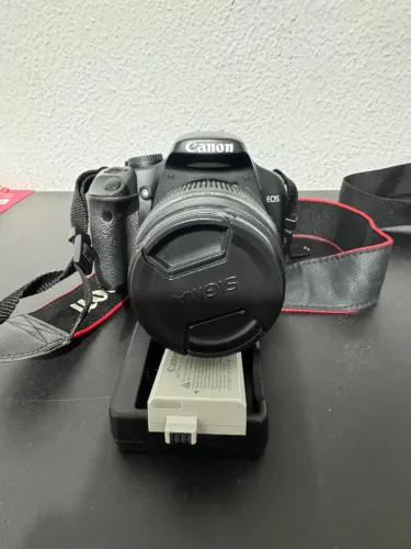 Máquina Fotográfica Profissional CANON