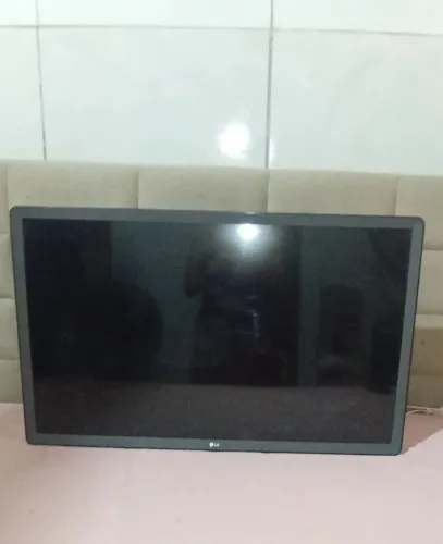 Estou vendendo uma televisão L G 32 polegadas 