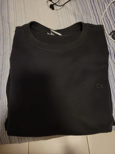Camiseta calvin klein primeira linha, tamanho G