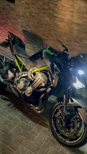Kawasaki Z-900