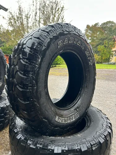 Pneus 265 / 75 aro 16