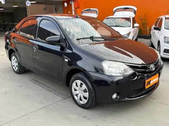 Toyota Etios XS Sedan 1.5 Flex 16V 4P Mec. 2017