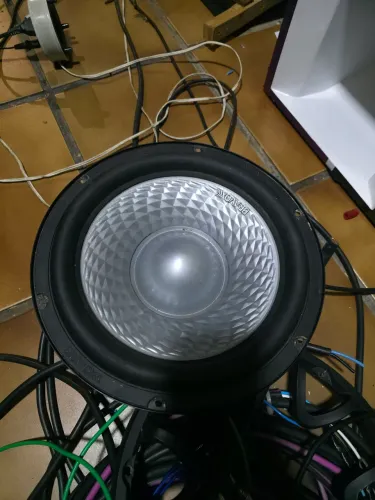 Vendo uxp 4+4 original novinha