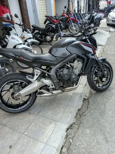 Cb 650f 2015