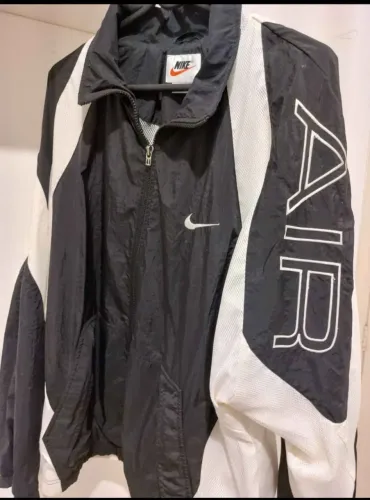 Jaqueta Nike Air