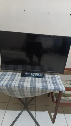 Vendo TV led 32 com defeito. So sai o som , não aparece imagem