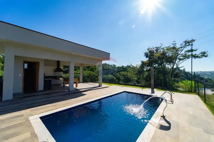Casa de campo à venda no Horizonte Azul II em Itupeva 3 dormitórios, suíte, piscina e ter